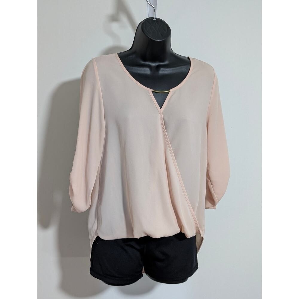 Active USA Pale Pink Crossover Wrap Front Blouse Top 3/4 Button Tab Sleeve Small